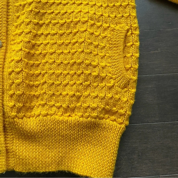Vintage Yellow Hand Knit Cardigan Sweater with Buttons Women’s Large - Picture 9 of 13